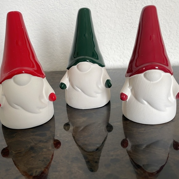 New! 3ct Ceramic Gnomes Red/Green/Maroon-
Holiday Christmas Decor - Picture 5 of 8
